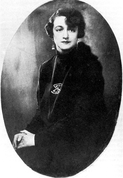 Елена Сергеевна Булгакова (в то время Елена Шиловская) в 1928 году. Годы жизни 1893-1970